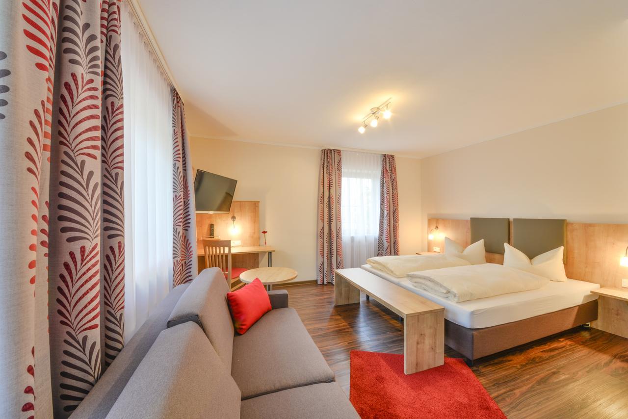 Hotel Gasthof Hainzinger Einsbach Luaran gambar